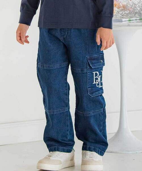 BeBe Petits Pois Vert / ベベ プチ ポワ ヴェール デニムパンツ | 【店舗限定】カーゴ刺しゅうストレッチデニムパンツ(95~160cm)(ネイビー)