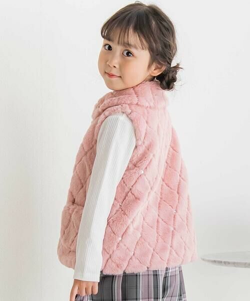 BeBe Petits Pois Vert / ベベ プチ ポワ ヴェール ベスト | 【店舗限定】スパンコールファーベスト(95~150cm) | 詳細2