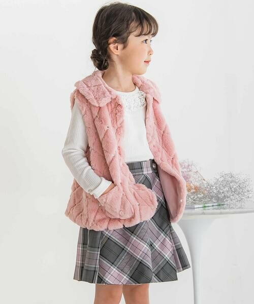 BeBe Petits Pois Vert / ベベ プチ ポワ ヴェール ベスト | 【店舗限定】スパンコールファーベスト(95~150cm) | 詳細3