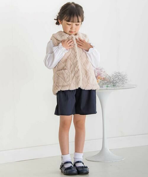 BeBe Petits Pois Vert / ベベ プチ ポワ ヴェール ベスト | 【店舗限定】スパンコールファーベスト(95~150cm) | 詳細15