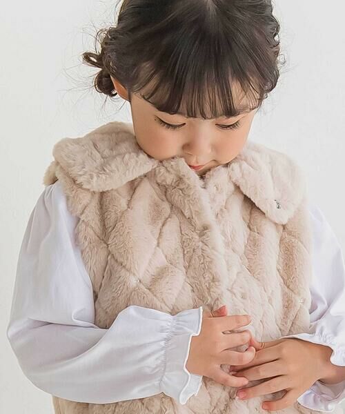 BeBe Petits Pois Vert / ベベ プチ ポワ ヴェール ベスト | 【店舗限定】スパンコールファーベスト(95~150cm) | 詳細16