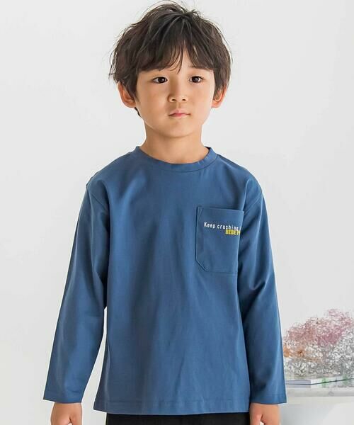 BeBe Petits Pois Vert / ベベ プチ ポワ ヴェール Tシャツ | 【店舗限定】サッカーバックプリントロングTシャツ(95~160cm)(ブルー)