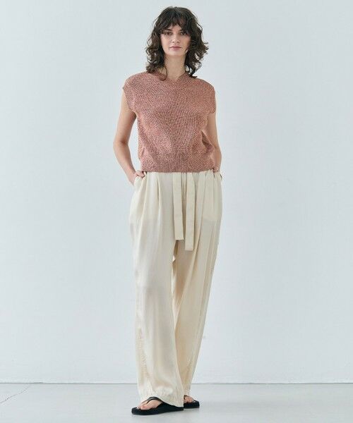 BEIGE, / ベイジ, ニット・セーター | 【洗える・eclat 5月号掲載】VANDA / ラメ入りVネックノースリーブニット | 詳細1