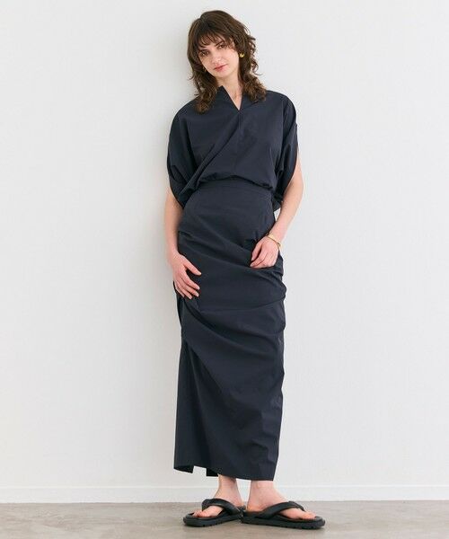 BEIGE, / ベイジ, シャツ・ブラウス | 【接触冷感/UVカット/洗える・BAILA 8.9月合併号掲載】YANN / Vスリットプルオーバーブラウス | 詳細15