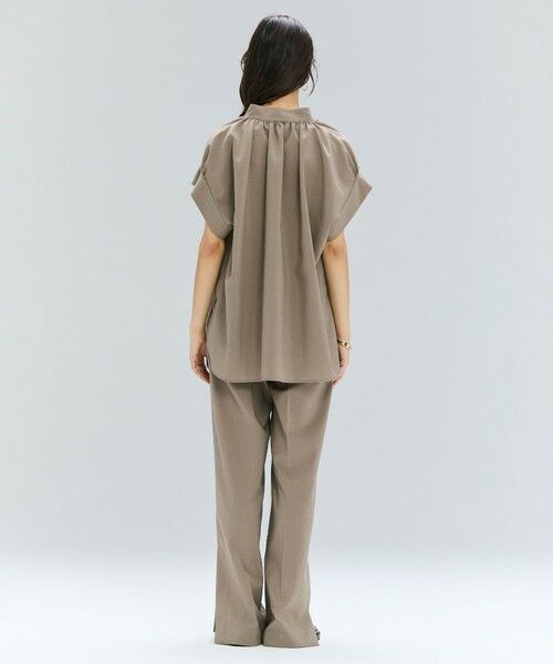 BEIGE, / ベイジ, シャツ・ブラウス | 【洗える/接触冷感/速乾/UVケア対応】BATEAU / Vネックバックギャザーハーフスリーブブラウス | 詳細6