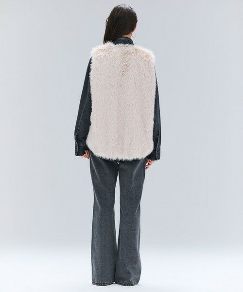 BEIGE, / ベイジ, ベスト | 【Precious 11月号掲載】ELSA / フェイクファージレ | 詳細2