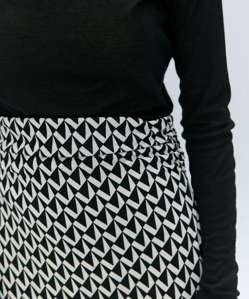 BEIGE, / ベイジ, ミニ・ひざ丈スカート | 【洗える】MODESTO / ジャージーストレッチIラインロングスカート | 詳細2