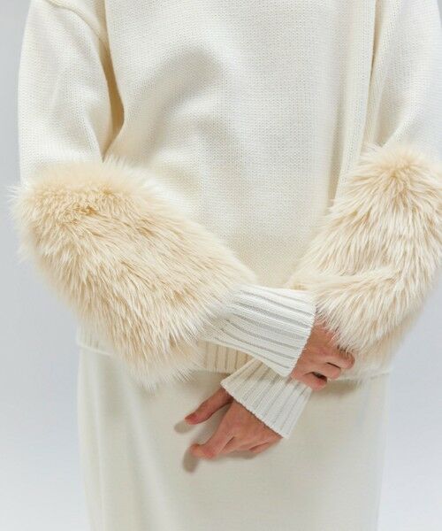 BEIGE, / ベイジ, ニット・セーター | 【洗える・VERY NaVY12月号掲載】CHESTER / フェイクファークルーネックニット | 詳細2