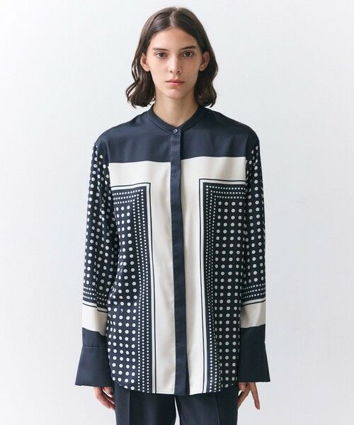 BEIGE, / ベイジ, シャツ・ブラウス | GADE / モノトーンドット柄バンドカラーブラウス（Navy Mix）