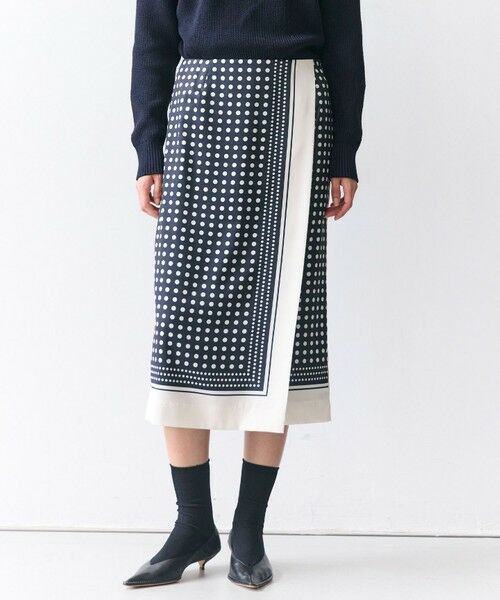 BEIGE, / ベイジ, ミニ・ひざ丈スカート | GADE / モノトーンドット柄ラップ風スカート（Navy Mix）