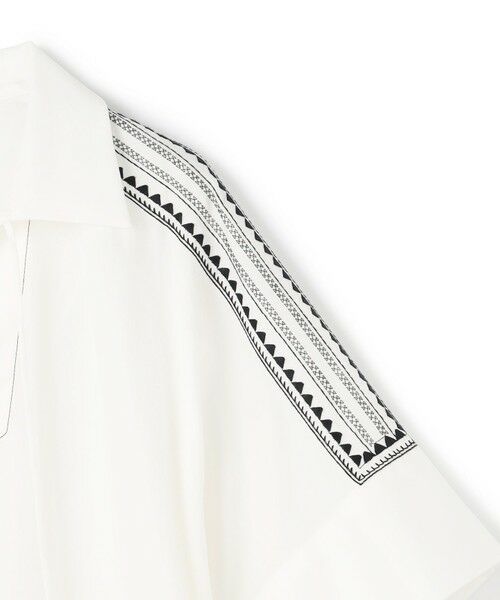 BEIGE, / ベイジ, ドレス | AXI / 刺繍ステッチ ドルマンロングドレス | 詳細12