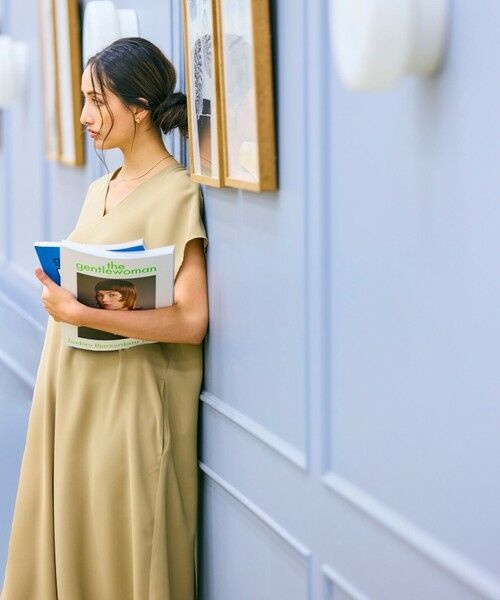 BEIGE, / ベイジ, ロング・マキシ丈ワンピース | VIRGILE / Vネックリラックスワンピース | 詳細2