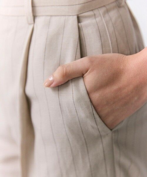 BEIGE, / ベイジ, その他パンツ | ERYTH / リネンストライプ タックワイドパンツ | 詳細1