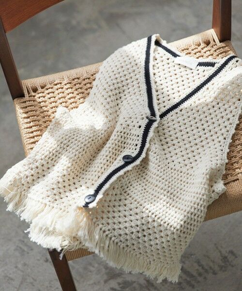 BIANCA / ビアンカ ニット・セーター | 【着回し抜群】手編みニットジレ | 詳細12