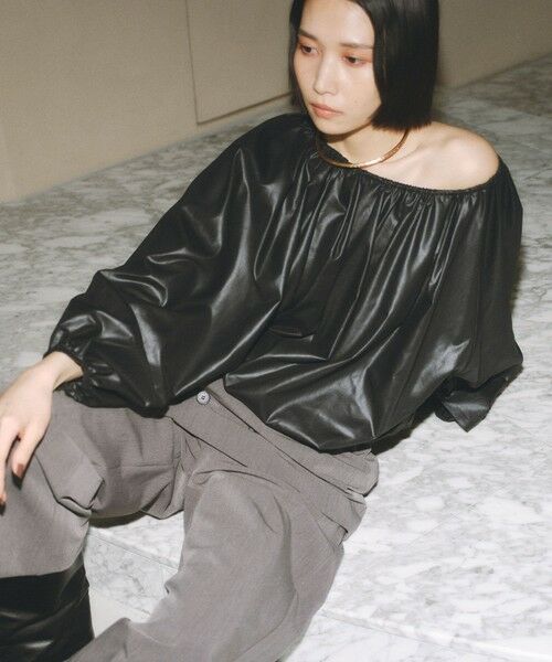 BIANCA / ビアンカ シャツ・ブラウス | 【BAILA12月号掲載】【BAILAコラボ企画】レザー見えバルーン3WAYブラウス | 詳細1