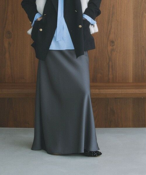 BIANCA / ビアンカ ロング・マキシ丈スカート | 【BAILA12月号掲載】【脚長効果抜群】マーメラインサテンスカート | 詳細11