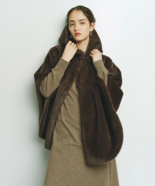 BIANCA / ビアンカ その他アウター | 【2WAYリバーシブル】ショートファーリバーシブルポンチョ | 詳細1