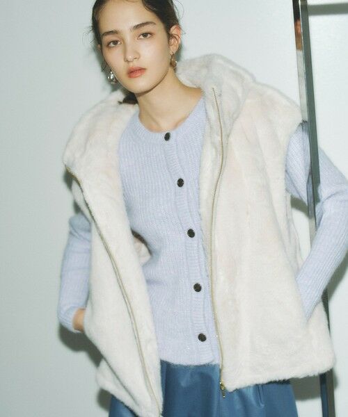 BIANCA / ビアンカ その他アウター | 【トレンドコーデ】中わた入りフーデッドファージレ | 詳細2