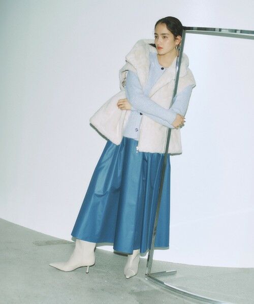 BIANCA / ビアンカ その他アウター | 【トレンドコーデ】中わた入りフーデッドファージレ | 詳細3