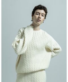 WOOL NYLON CABLE KNIT PULLOVER