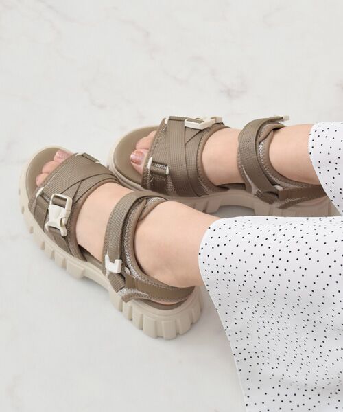 Bridget Birkin/ブリジットバーキン 【Bridget Birkin】ベルクロスポーツサンダル オーク雑材 L Bridget Birkin/ブリジットバーキン 【Bridget Birkin】ベルクロスポーツサンダル オーク雑材 L