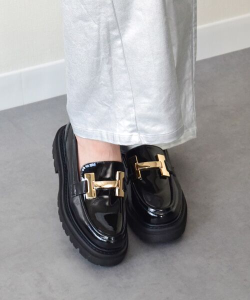 Bridget Birkin/ブリジットバーキン 【PARADIS COULEUR】メタルオーナメント撥水ローファー ブラックエナメル 23 Bridget Birkin/ブリジットバーキン 【PARADIS COULEUR】メタルオーナメント撥水ローファー ブラックエナメル 23