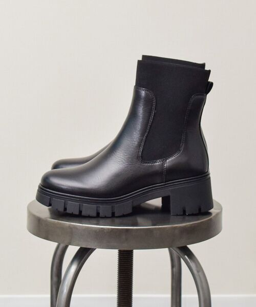 Bridget Birkin/ブリジットバーキン 【PARADIS COULEUR】トラックソールサイドゴアブーツ ブラック 38 Bridget Birkin/ブリジットバーキン 【PARADIS COULEUR】トラックソールサイドゴアブーツ ブラック 38