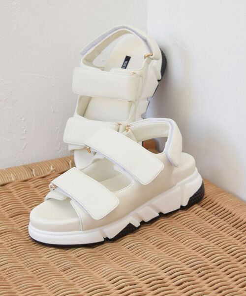 Bridget Birkin / ブリジットバーキン サンダル | 【PARADIS COULEUR】パフィーベルトサンダル（オフホワイト）