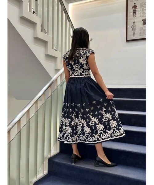 Brooks Brothers / ブルックス ブラザーズ ロング・マキシ丈ワンピース | コットンボイル ボタニカルエンブロイダリー フレアワンピース | 詳細18