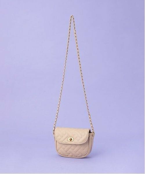 by LOVEiT / バイ ラビット ショルダーバッグ | キルティングショルダーバッグ（ベージュ）