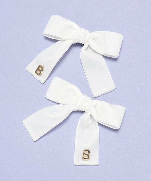 by LOVEiT / バイ ラビット ヘアピン | ベルベットリボンクリップ（オフ ホワイト）