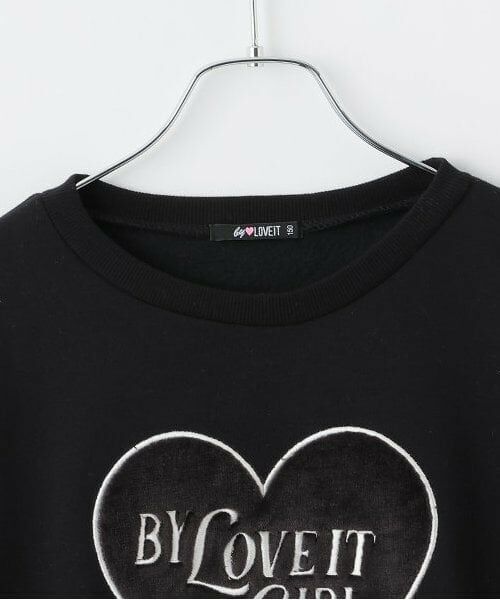 by LOVEiT / バイ ラビット スウェット | ボアハートプルオーバー | 詳細2