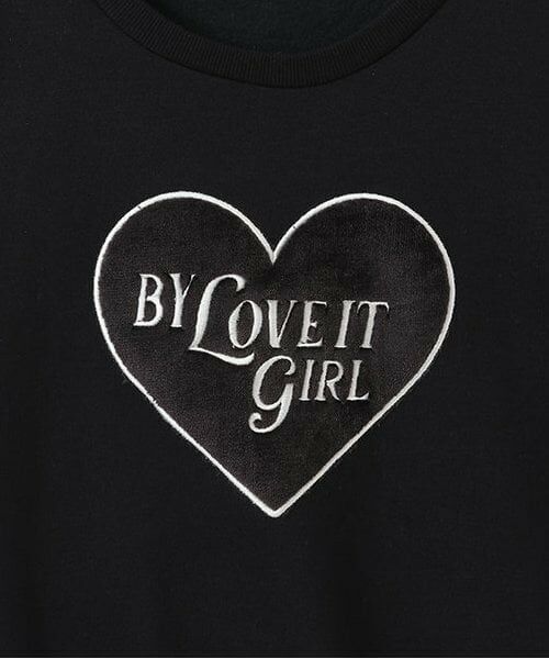 by LOVEiT / バイ ラビット スウェット | ボアハートプルオーバー | 詳細3