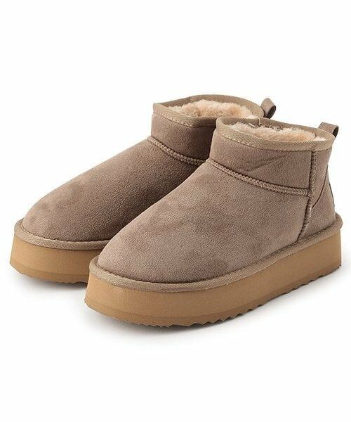 by LOVEiT / バイ ラビット ブーツ（ショート丈） | ムートンブーツ（グレージュ）