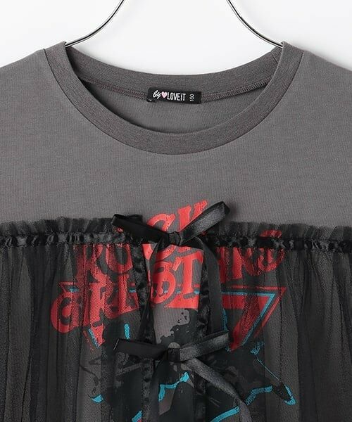 by LOVEiT / バイ ラビット Tシャツ | チュール付きバンドTシャツ | 詳細2