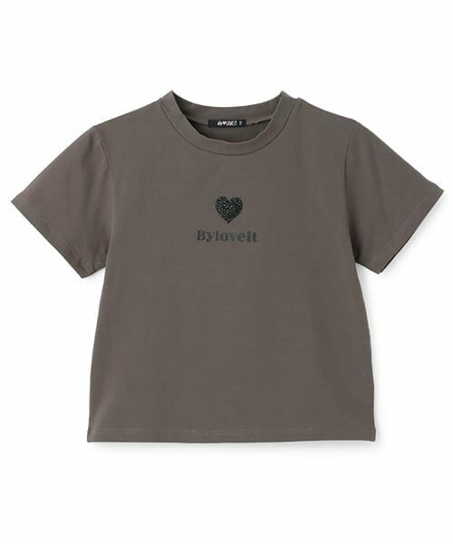 by LOVEiT / バイ ラビット Tシャツ | ハートTシャツ（チャコール）