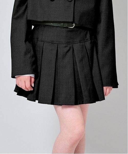 by LOVEiT / バイ ラビット ミニ・ひざ丈スカート | ベルトつきプリーツスカート（インパンつき）（黒）