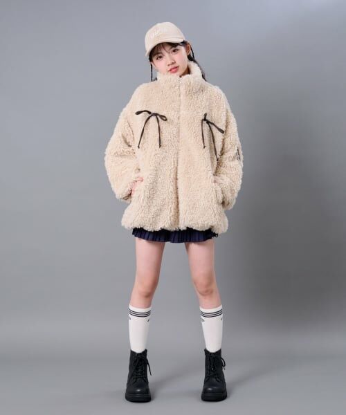 by LOVEiT / バイ ラビット ブルゾン | リボンポイントファーブルゾン | 詳細1