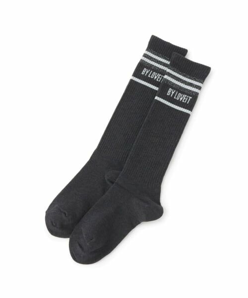by LOVEiT / バイ ラビット ソックス | ラメボーダーハイソックス（チャコール）