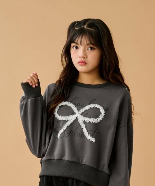 by LOVEiT / バイ ラビット スウェット | チュールリボンプルオーバー（チャコール）