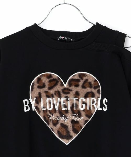 by LOVEiT / バイ ラビット スウェット | ハートパッチ肩開きトレーナー | 詳細7