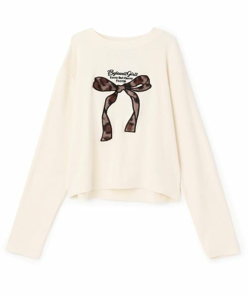by LOVEiT / バイ ラビット Tシャツ | リボンパッチ長袖Tシャツ（オフ ホワイト）