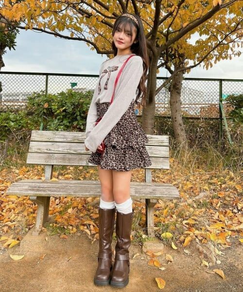 by LOVEiT / バイ ラビット Tシャツ | リボンパッチ長袖Tシャツ | 詳細3