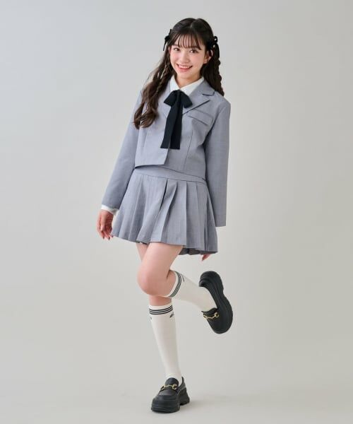 by LOVEiT / バイ ラビット テーラードジャケット | クロップドジャケット | 詳細1