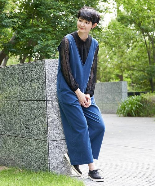 CARA O CRUZ / キャラ・オ・クルス その他パンツ | 細コーデュロイのサロペット | 詳細10