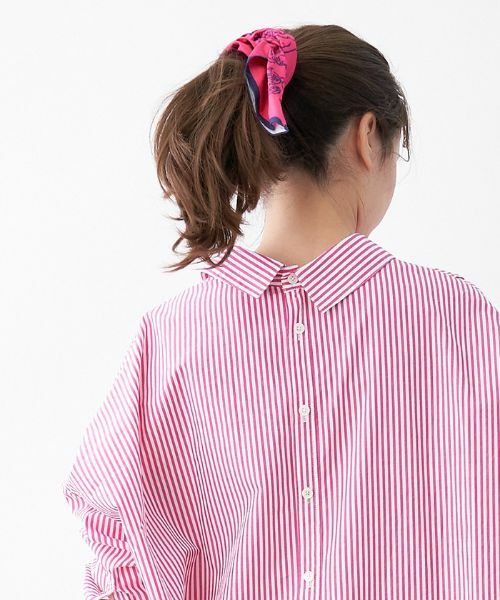 CARA O CRUZ / キャラ・オ・クルス マフラー・ショール・スヌード・ストール | 手描きイラストスカーフ | 詳細3