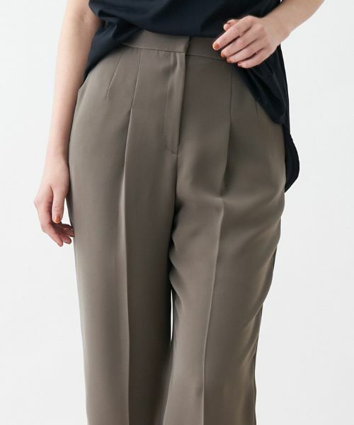 CARA O CRUZ / キャラ・オ・クルス その他パンツ | 洗える後ろゴム センタープレスパンツ【CoC by CARA O CRUZ】 | 詳細9
