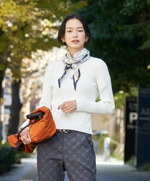 CARA O CRUZ/キャラ・オ・クルス 胸ワンポイントロゴニット アイボリー 11(L)