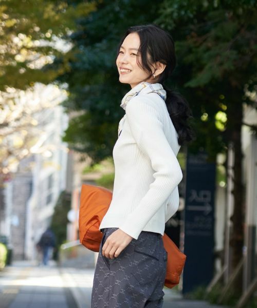 CARA O CRUZ / キャラ・オ・クルス ニット・セーター | 胸ワンポイントロゴニット | 詳細1