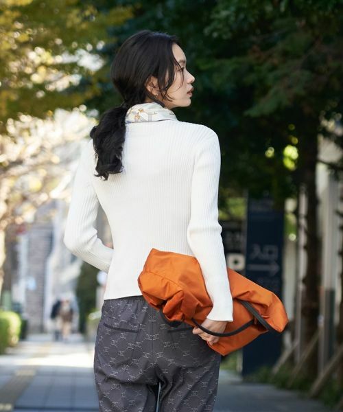 CARA O CRUZ / キャラ・オ・クルス ニット・セーター | 胸ワンポイントロゴニット | 詳細2